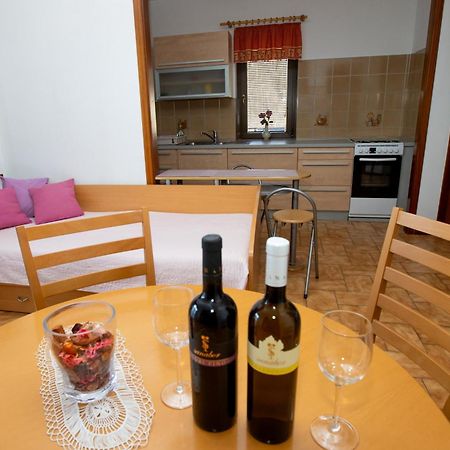 Guesthouse Sanabor بوستوينا المظهر الخارجي الصورة