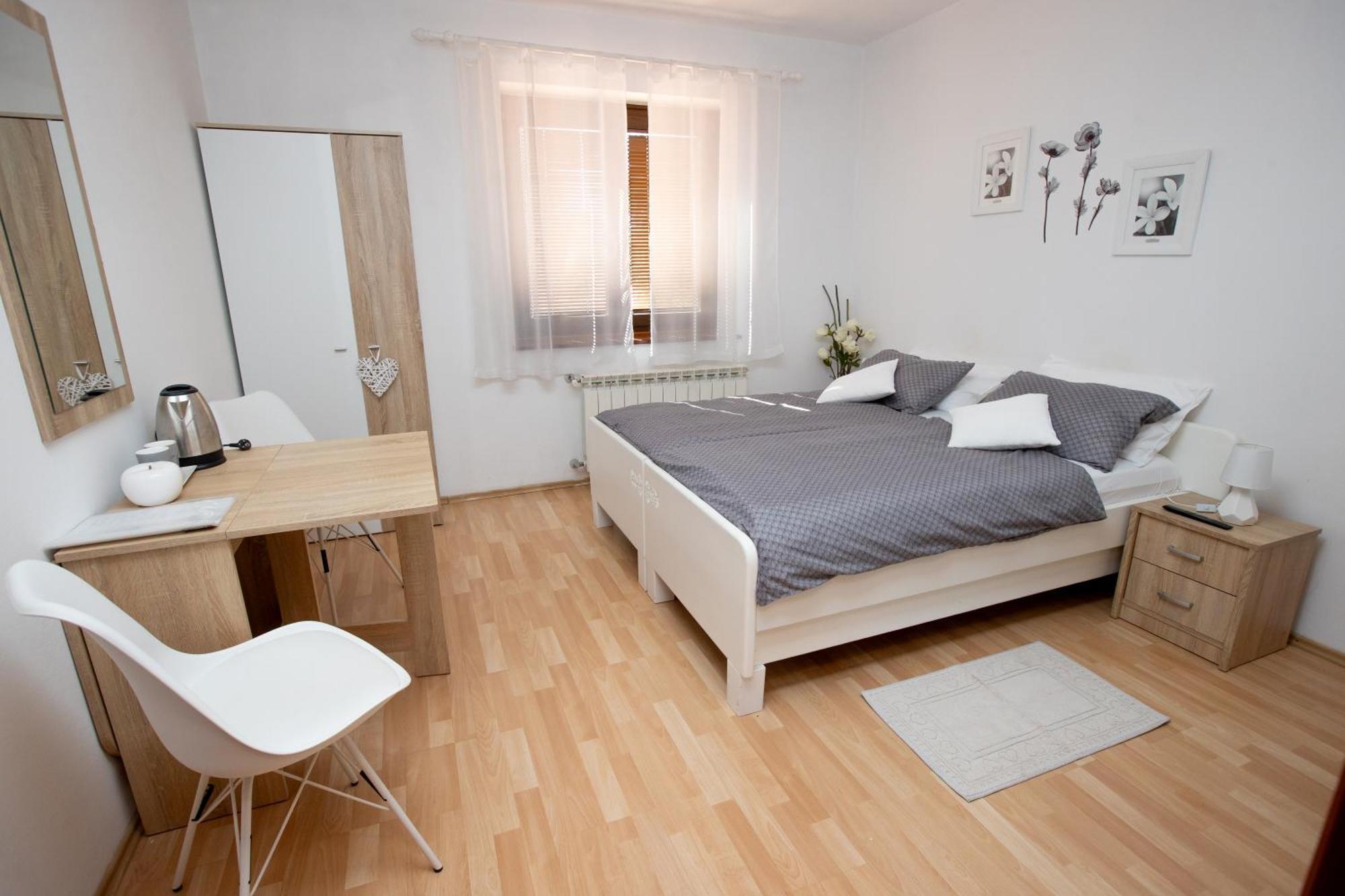 Guesthouse Sanabor بوستوينا المظهر الخارجي الصورة